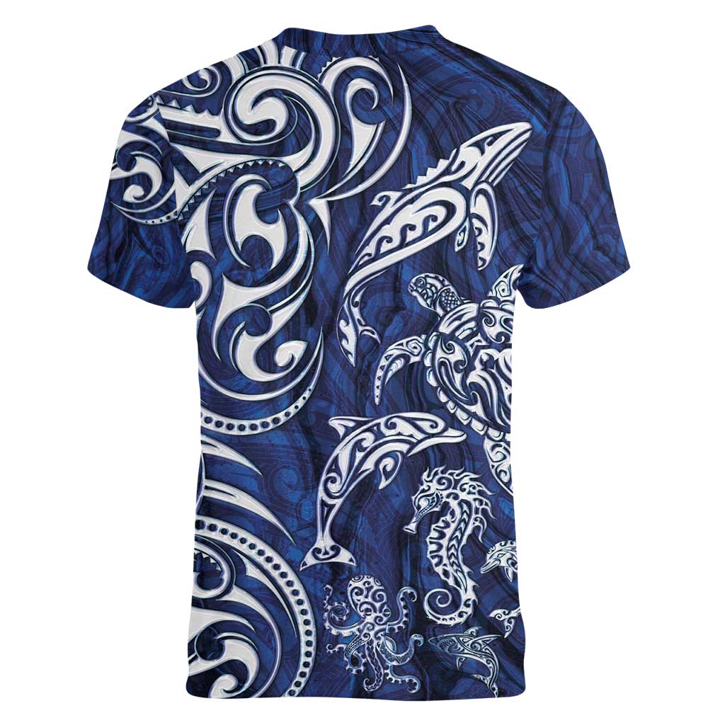 New Zealand Connecting with Seas Women V-Neck T-Shirt Maori Tribal and Sea Animals Tattoo - White Glass Style