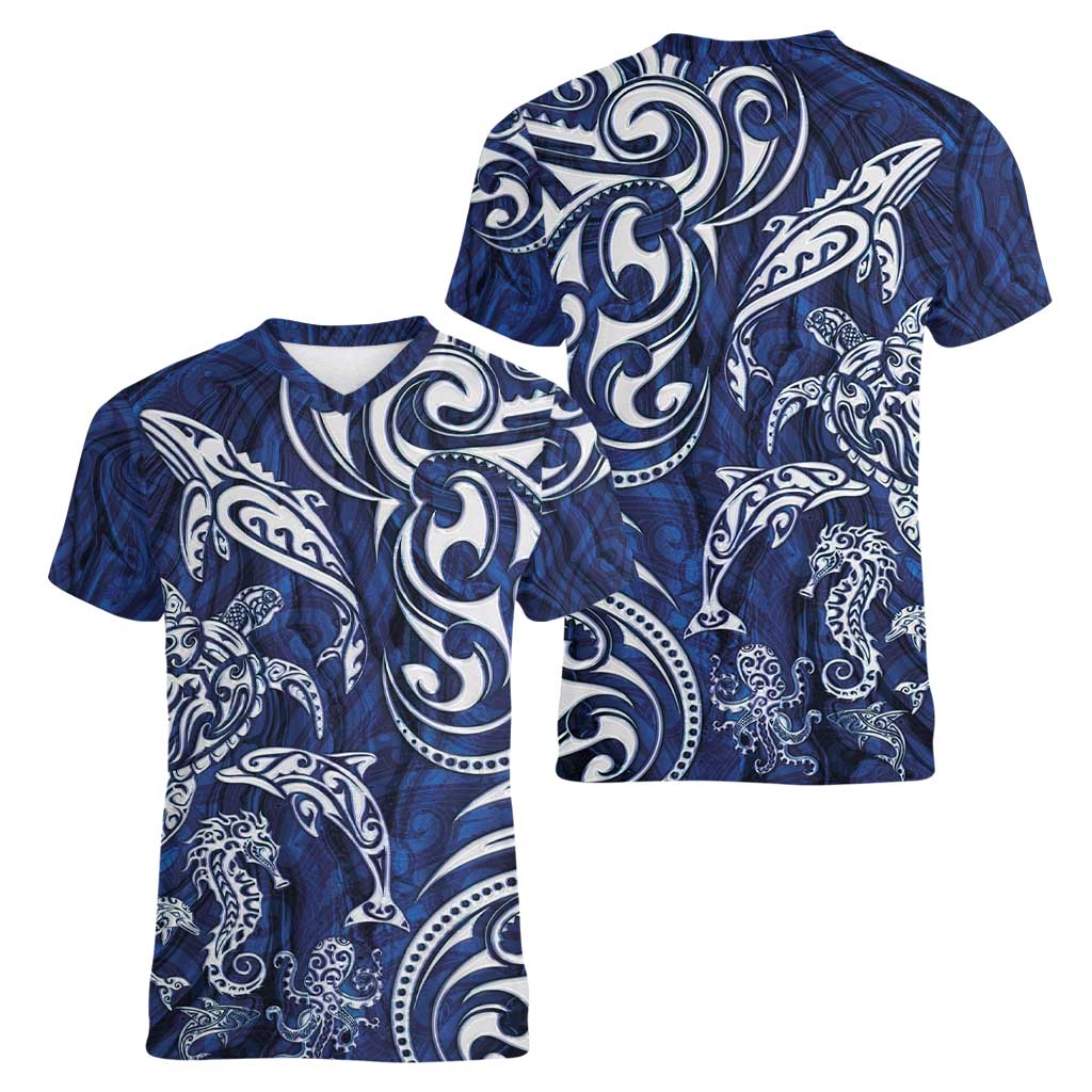 New Zealand Connecting with Seas Women V-Neck T-Shirt Maori Tribal and Sea Animals Tattoo - White Glass Style