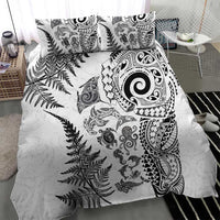 New Zealand Sea Animals Bedding Set with Maori Koru Tribal Tattoo and Silver Ferns White Color