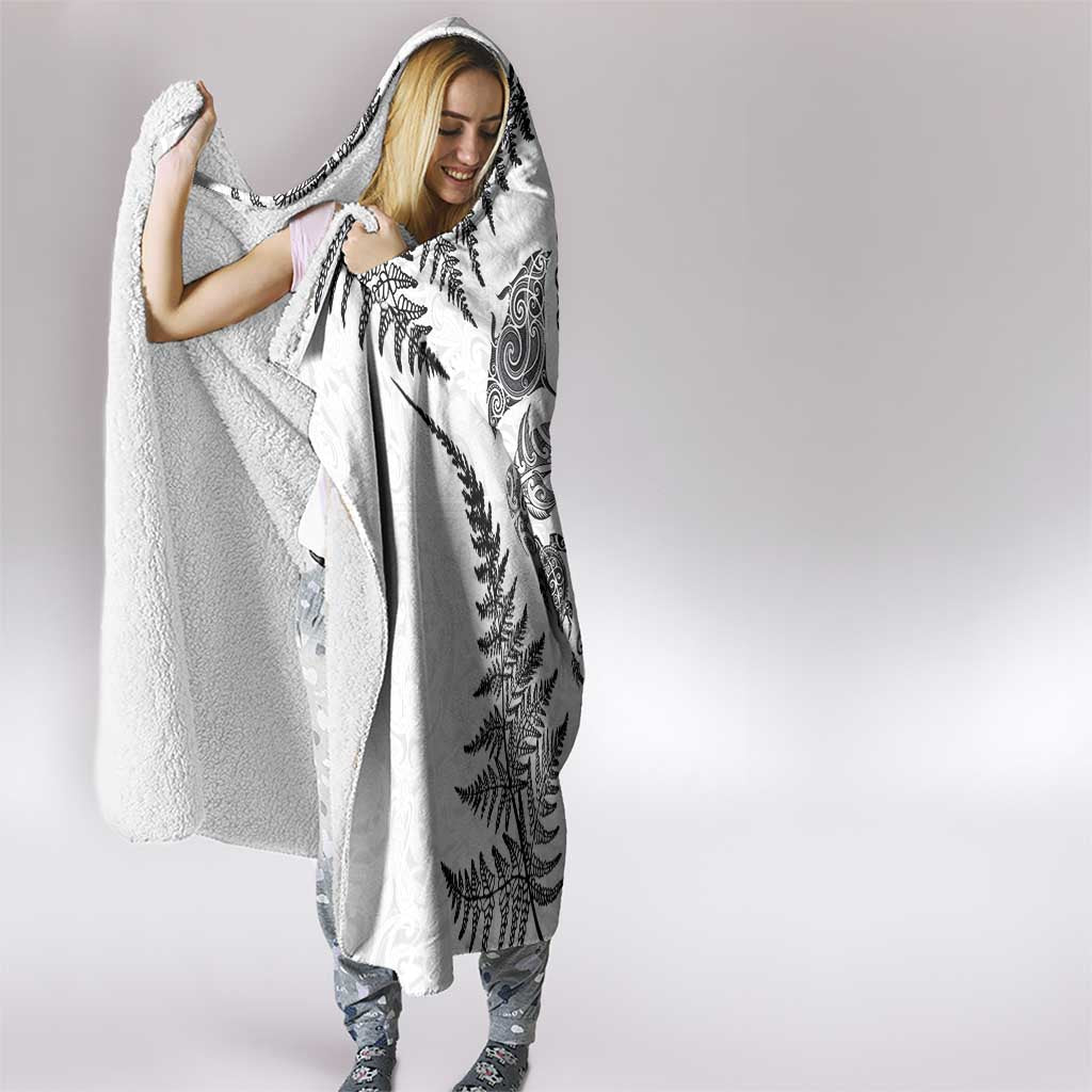 New Zealand Sea Animals Hooded Blanket with Maori Koru Tribal Tattoo and Silver Ferns White Color
