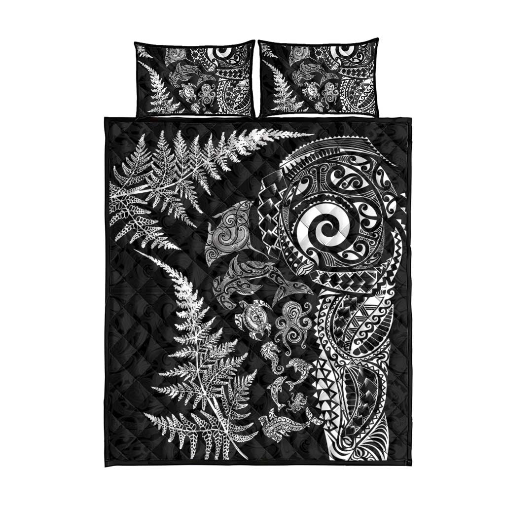 New Zealand Sea Animals Quilt Bed Set with Maori Koru Tribal Tattoo and Silver Ferns Black Color