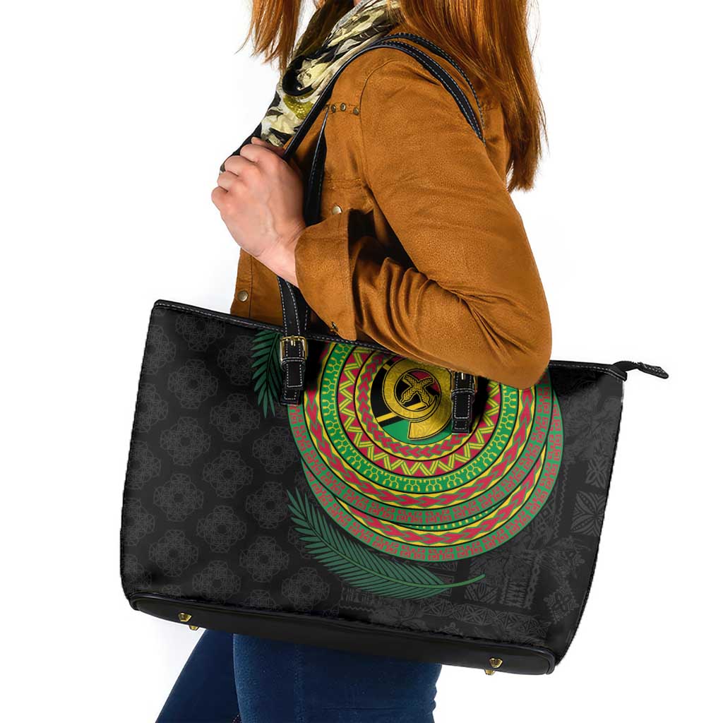 Vanuatu Tribal Tattoo with Namele Leaves Leather Tote Bag