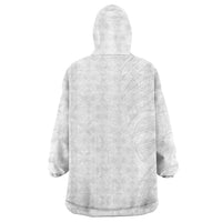 Niue White Sunday Wearable Blanket Hoodie Hiapo Tribal Art Tattoos - Polynesian Pride
