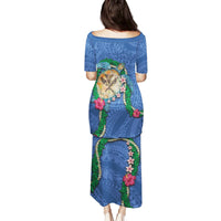 Hawaii Pikake and Maile Lei Family Matching Puletasi and Hawaiian Shirt Honu Polynesian Pattern Blue Color