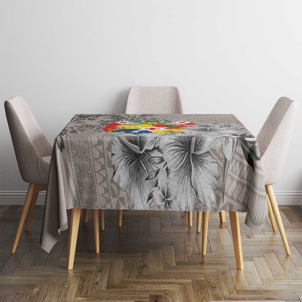 Tonga Culture Tablecloth Ngatu Pattern and Blooming Hibiscus