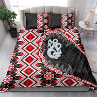 Red Taniko Motif Aotearoa Manaia and Silver Fern Bedding Set