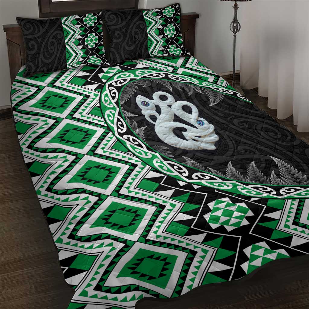 Green Taniko Motif Aotearoa Manaia and Silver Fern Quilt Bed Set LT03 Green - Polynesian Pride