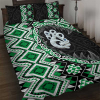Green Taniko Motif Aotearoa Manaia and Silver Fern Quilt Bed Set