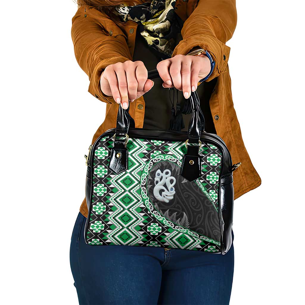 Green Taniko Motif Aotearoa Manaia and Silver Fern Shoulder Handbag LT03 One Size Green - Polynesian Pride