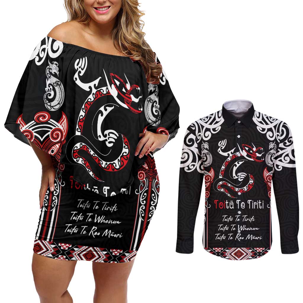 Aotearoa Toitu Te Tiriti-Maori Taniwha Couples Matching Off Shoulder Short Dress and Long Sleeve Button Shirt Toitu Te Whenua Toitu Te Reo Maori