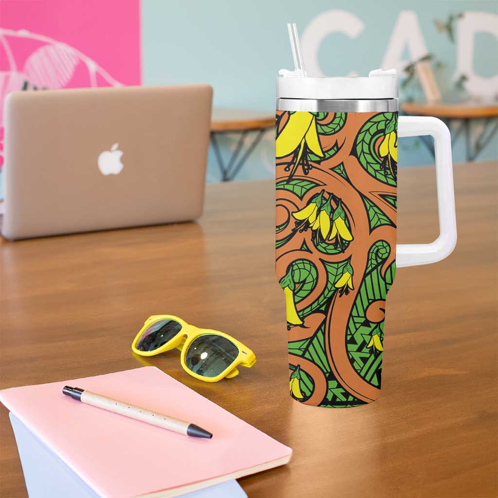 New Zealand Kowhai Flowers Tumbler With Handle Maori Koru Pattern