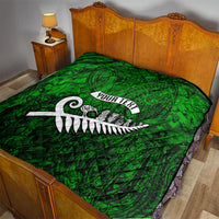 Personalized New Zealand Quilt Silver Fern and Maori Symbols Papua Shell Green Style LT03 - Polynesian Pride