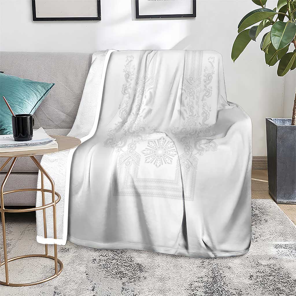 Philippines Barong Style Blanket with Polynesian Art and Leaf Motif White Color LT03 - Polynesian Pride