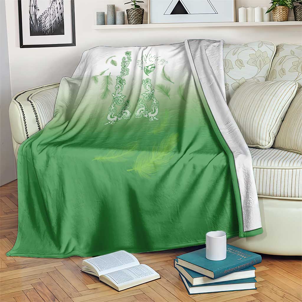 Philippines National Costume Style Blanket Barong Tagalog and Eagle Feather Green Color LT03 Green - Polynesian Pride