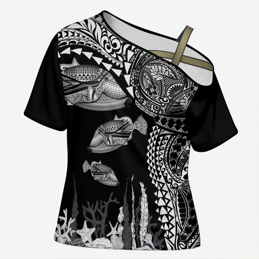 Hawaiian Reef Triggerfish Cross Shoulder Shirt Polynesian Art with Tribal Humuhumunukunukuapua'a LT03 Female Black - Polynesian Pride