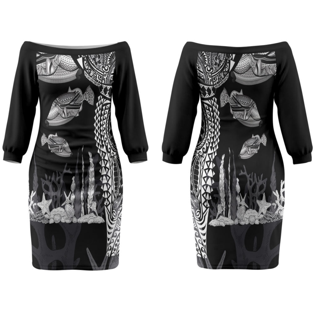 Hawaiian Reef Triggerfish Family Matching Off The Shoulder Long Sleeve Dress and Hawaiian Shirt Polynesian Art with Tribal Humuhumunukunukuapua'a LT03 Mom's Dress Black - Polynesian Pride
