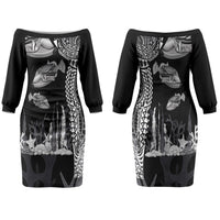 Hawaiian Reef Triggerfish Family Matching Off The Shoulder Long Sleeve Dress and Hawaiian Shirt Polynesian Art with Tribal Humuhumunukunukuapua'a LT03 Mom's Dress Black - Polynesian Pride