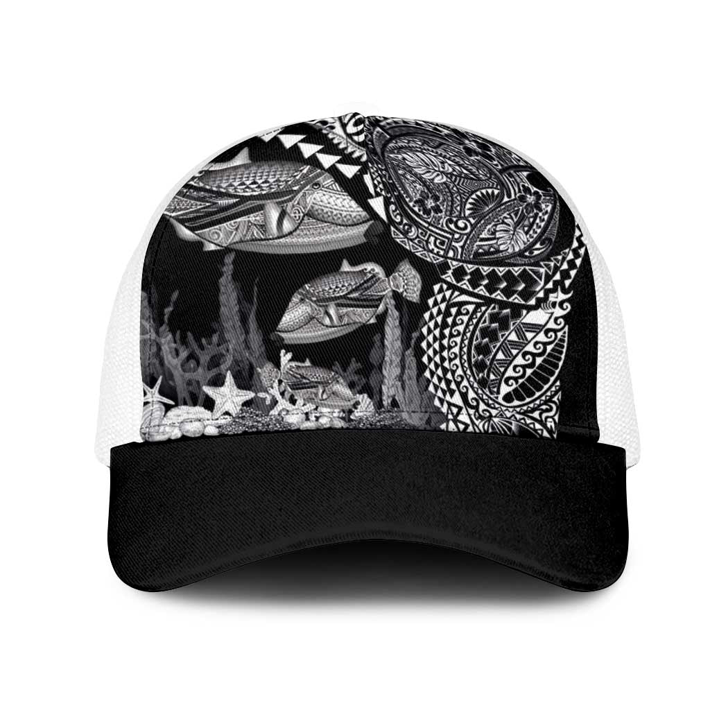 Hawaiian Reef Triggerfish Mesh Trucker Cap Polynesian Art with Tribal Humuhumunukunukuapua'a LT03 One Size White Black - Polynesian Pride