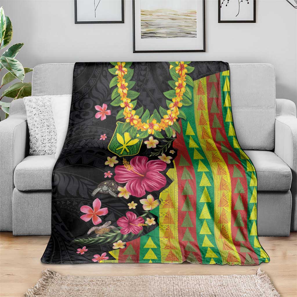 Hawaiian Independence Day Blanket Kanaka Maoli Symbols With Tapa Motifs and Tropical Plants - Polynesian Pride