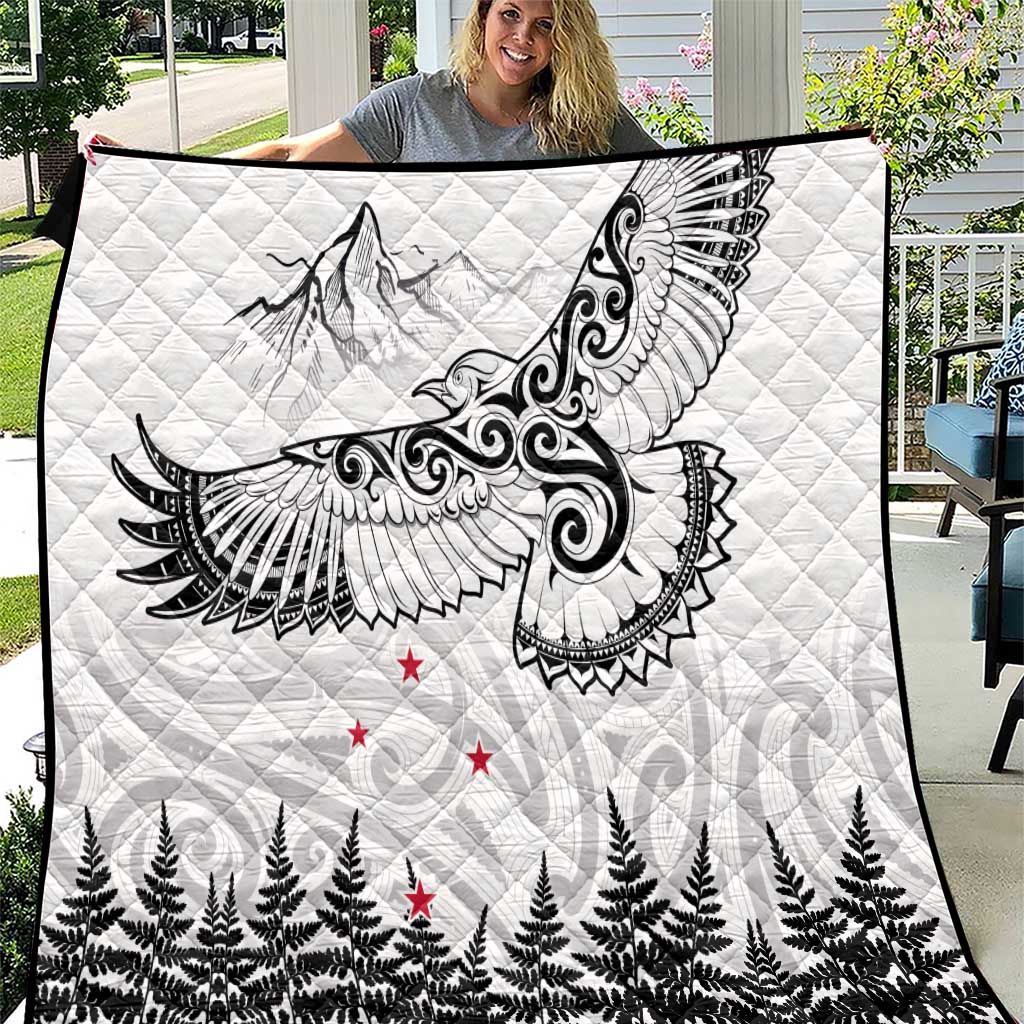 New Zealand Kea Bird Quilt Maori Tattoo and Silver Fern White Color LT03 White - Polynesian Pride