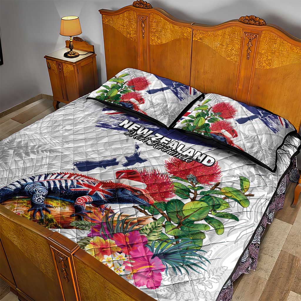 New Zealand Christmas Quilt Bed Set Meri Kirihimete-Tuatara and Pohutukawa White Color