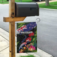 New Zealand Christmas Garden Flag Meri Kirihimete-Tuatara and Pohutukawa Black Color