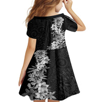 Hawaii Tropical Leaves and Flowers Family Matching Off Shoulder Long Sleeve Dress and Hawaiian Shirt Tribal Polynesian Pattern Black White Style LT03 - Polynesian Pride