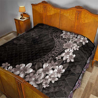 Hawaiian Plumeria-Polynesian Art Tattoo Grayscale Color Quilt