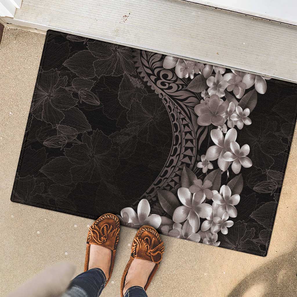 Hawaiian Plumeria-Polynesian Art Tattoo Grayscale Color Rubber Doormat