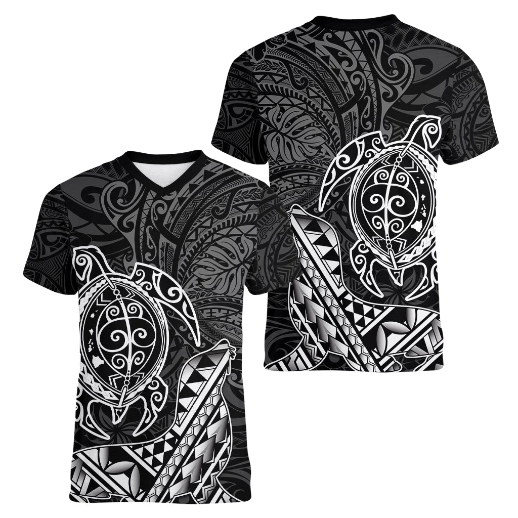Hawaii Monk Seal and Dolphin Women V-Neck T-Shirt Polynesian Kakau Pattern Black White Color