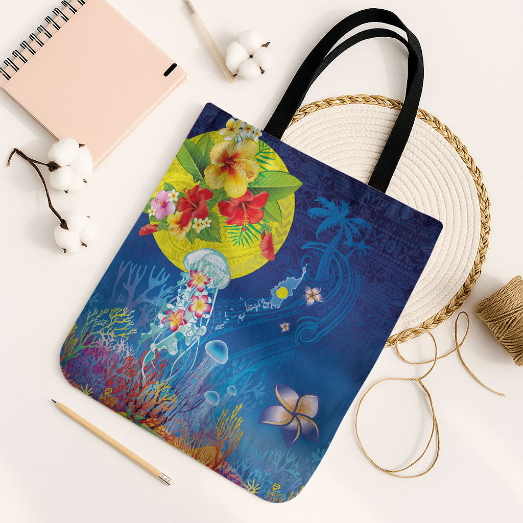 Palau Tote Bag Jellyfish with Coral Reefs Ocean Vibe and Tapa Pattern LT03 Black Strap One Size Blue - Polynesian Pride