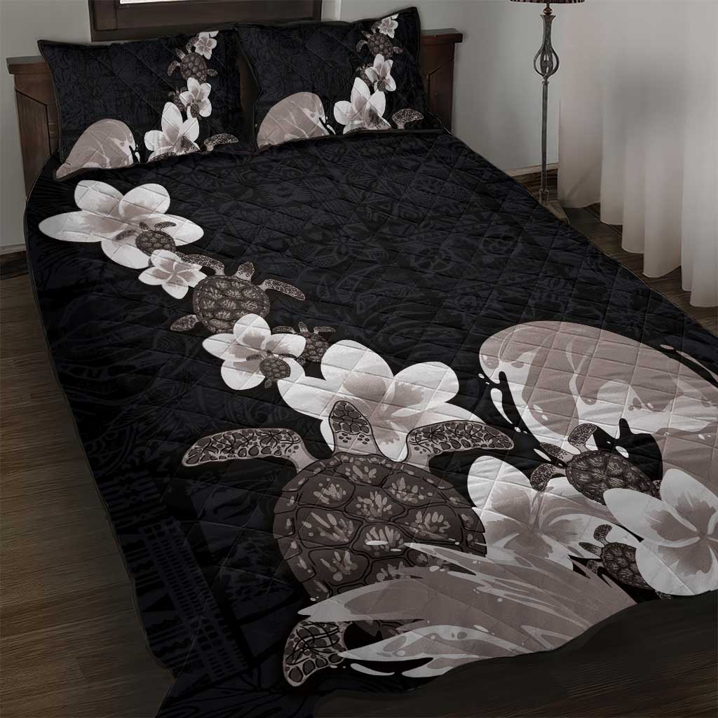 Hawaiian Plumeria and Turtle Quilt Bed Set with Polynesian Tribal Art Pattern Grayscale Color
