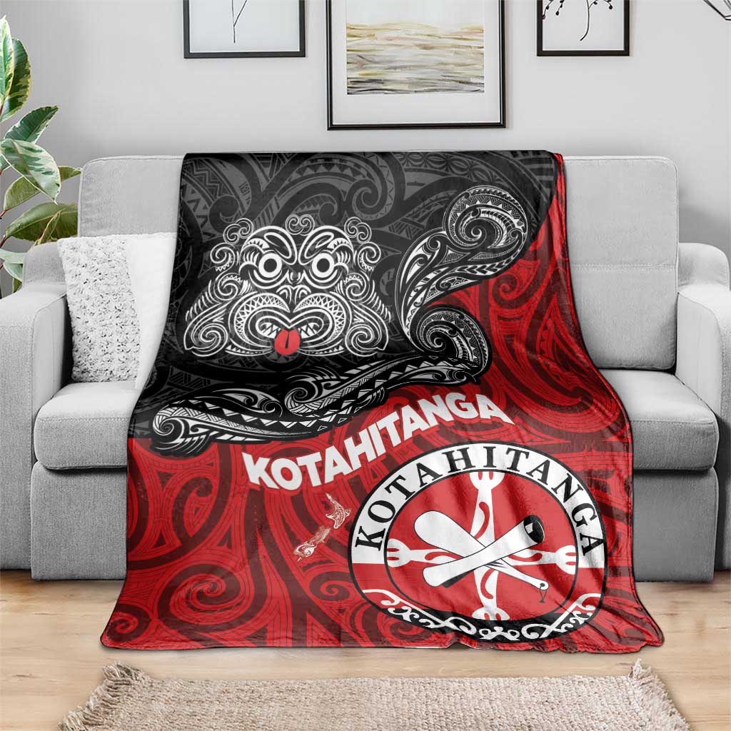 Maori Kotahitanga Blanket Aotearoa Spirit with Maori Mask and Polynesian Art Tattoo