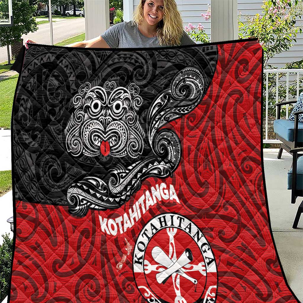 Maori Kotahitanga Quilt Aotearoa Spirit with Maori Mask and Polynesian Art Tattoo LT03 Red - Polynesian Pride