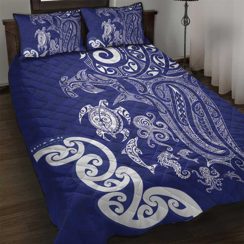 New Zealand Sea Animals with Maori Tribal Tattoo Quilt Bed Set Blue Color