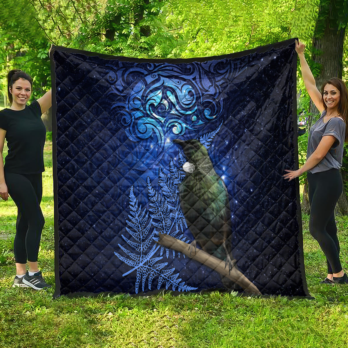 New Zealand Tui Bird Matariki Quilt Maori New Year with Galaxy Fern