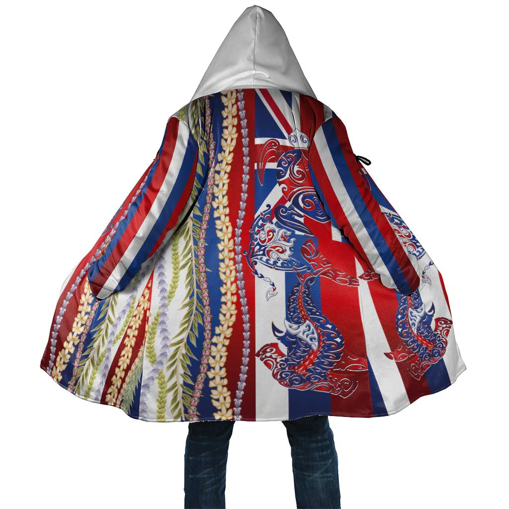 Hawaiian Sea Animals Cloak with Lei and Flag Style