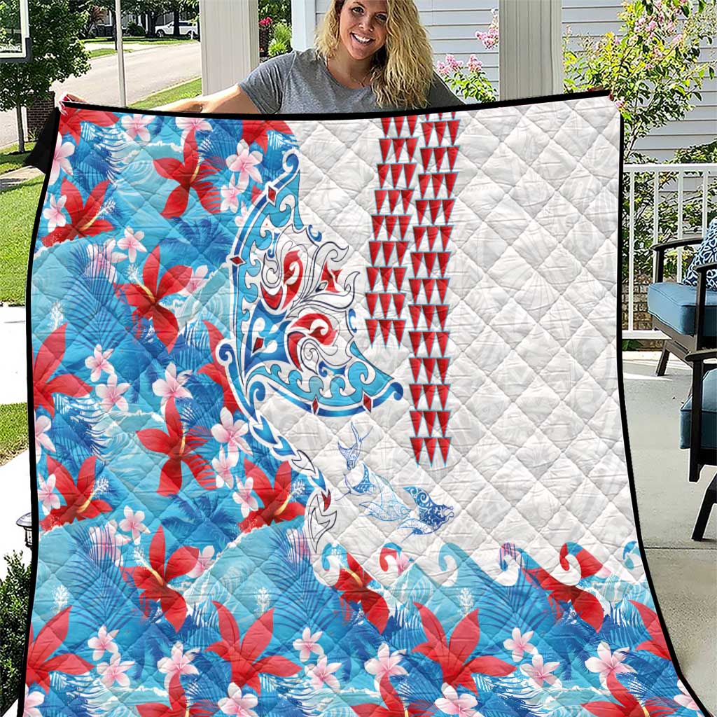 Hawaiian Tribal Manta Ray Quilt Kakau Tattoo and Flowers Surfing Waves Pattern Ocean Color LT03 Multicolor - Polynesian Pride