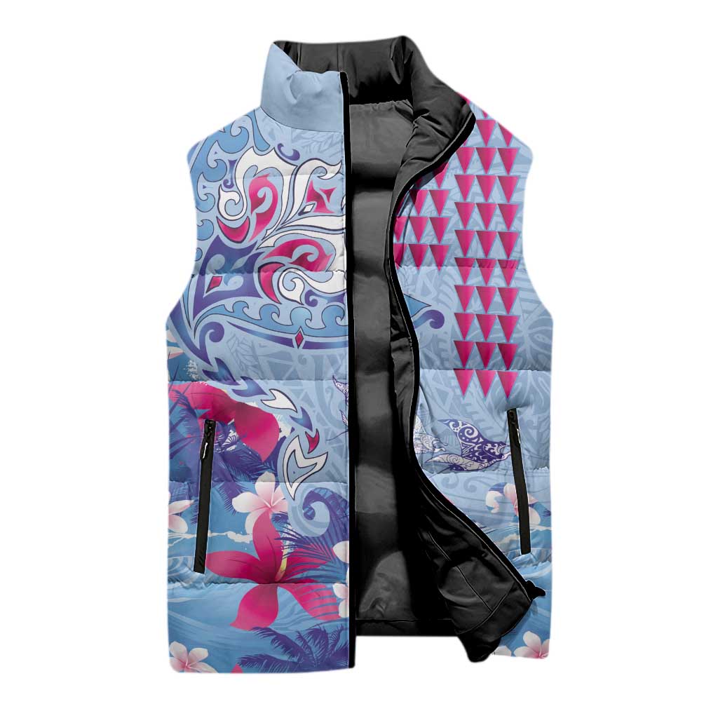 Hawaiian Tribal Manta Ray Sleeveless Puffer Jacket Kakau Tattoo and Flowers Surfing Waves Pattern Soft Color