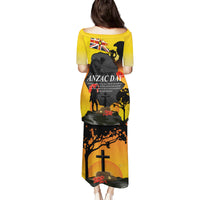 Niue ANZAC Day Family Matching Puletasi and Hawaiian Shirt Soldier and Gallipoli Lest We Forget LT03 - Polynesian Pride