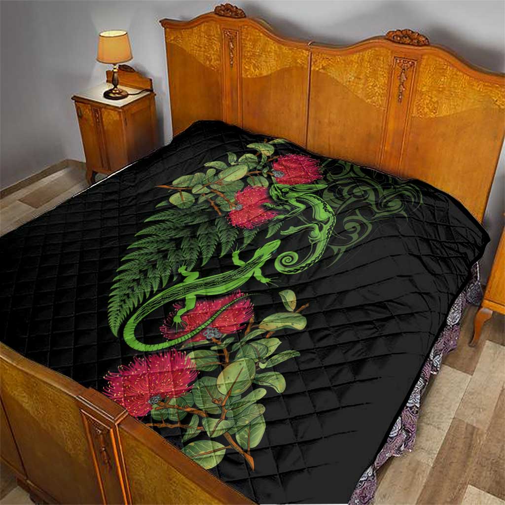 New Zealand Chameleon and Gecko Quilt Maori Silver Fern and Pohutukawa Decoration