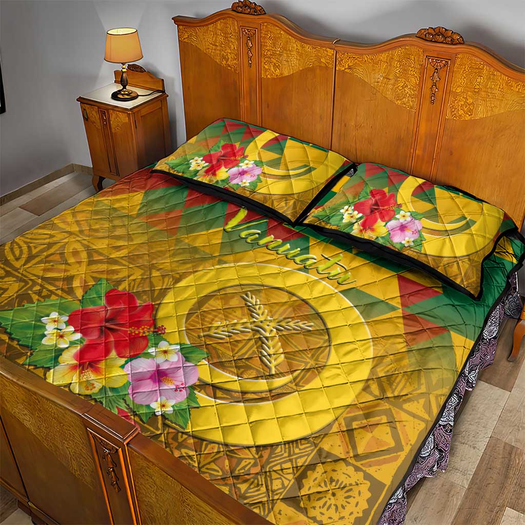 Melanesian Vanuatu Quilt Bed Set With Tapa Tribal Pattern and Triangle Geometric Tricolor - Polynesian Pride