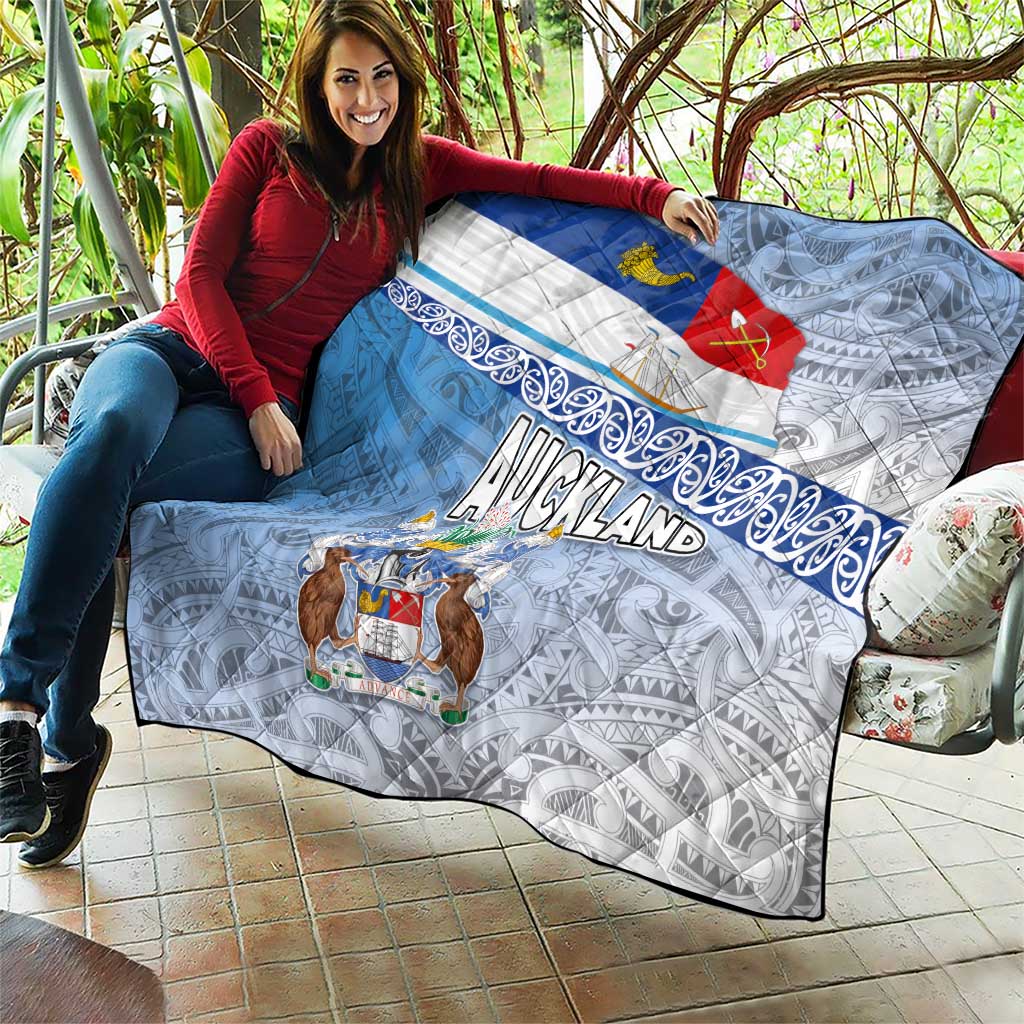 New Zealand Auckland Quilt Auckland's Flag and Coat of Arms - Koru Art Maori Pattern