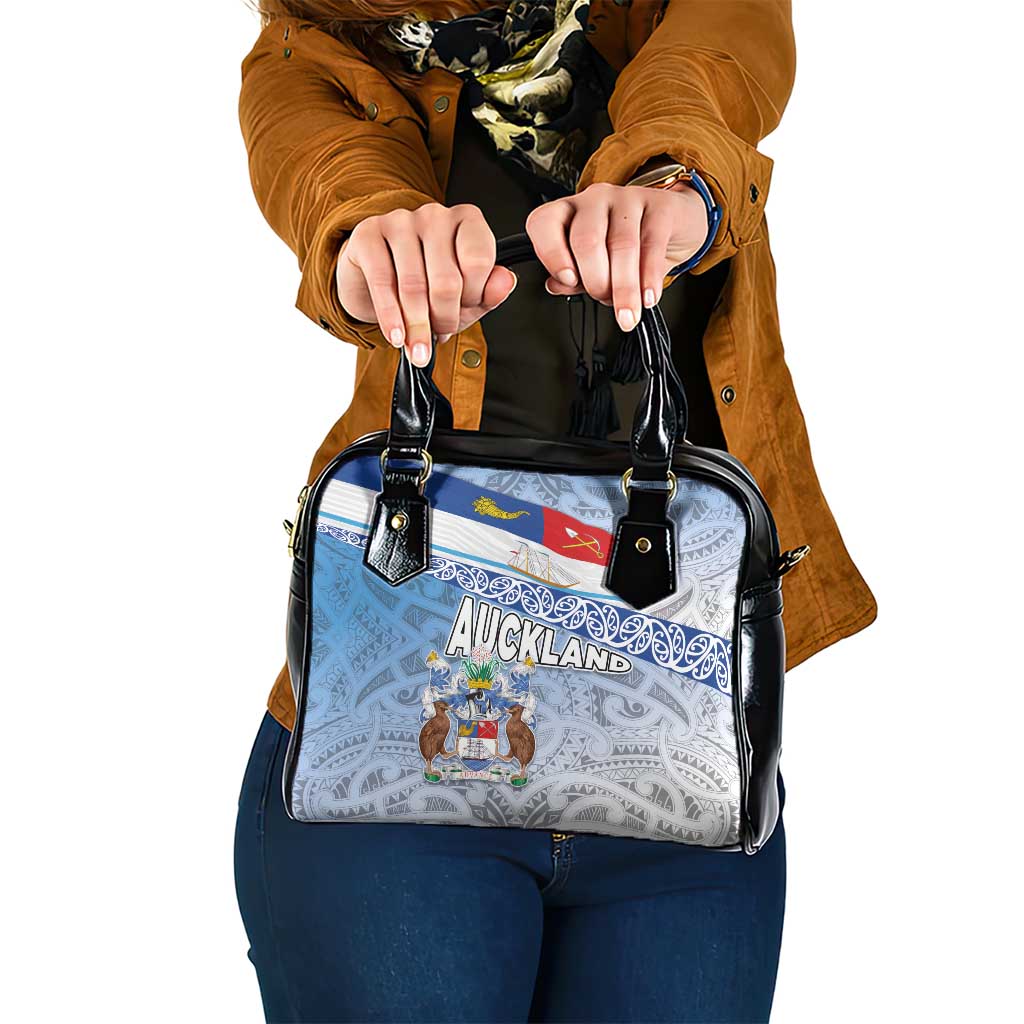 New Zealand Auckland Shoulder Handbag Auckland's Flag and Coat of Arms - Koru Art Maori Pattern LT03 One Size Light Blue - Polynesian Pride