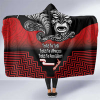 Aotearoa Toitu Te Tiriti Hooded Blanket New Zealand Honour the Treaty - Fight Together
