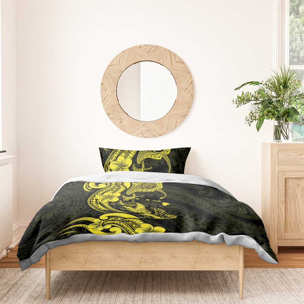 Hawaiian Manta Rays Bedding Set Tribal Hibiscus Polynesian Tattoos Yellow Color - Polynesian Pride