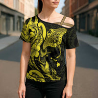 Hawaiian Manta Rays Cross Shoulder Shirt Tribal Hibiscus Polynesian Tattoos Yellow Color - Polynesian Pride
