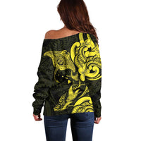 Hawaiian Manta Rays Off Shoulder Sweater Tribal Hibiscus Polynesian Tattoos Yellow Color - Polynesian Pride