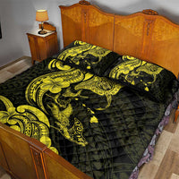 Hawaiian Manta Rays Quilt Bed Set Tribal Hibiscus Polynesian Tattoos Yellow Color - Polynesian Pride