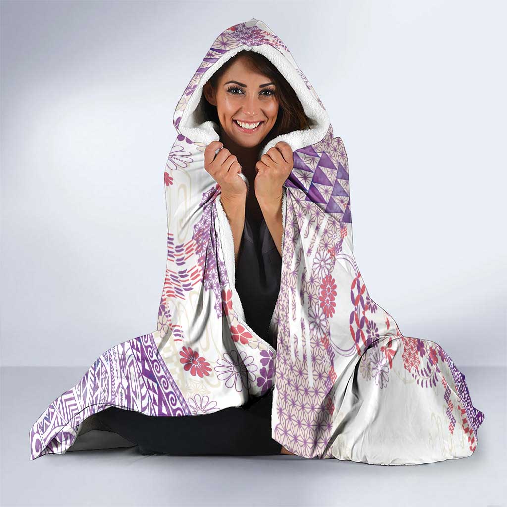 Hawaiian and Japanese Culture Together Hooded Blanket Tropical Honu with Japanese Elements Purple Color